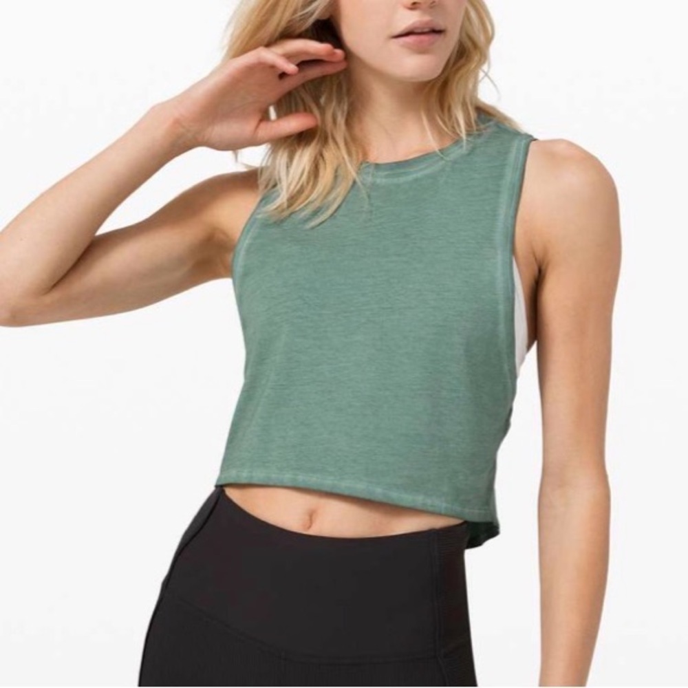 Women's Sleeveless Teal Top - Picture 2 of 10